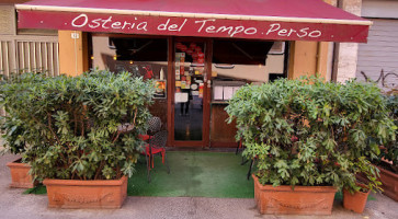 Osteria Del Tempo Perso outside