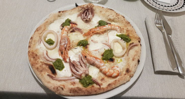 Pizza D'autore food