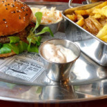 Burgr's Cibo