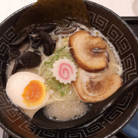 Yoshi Ramen food