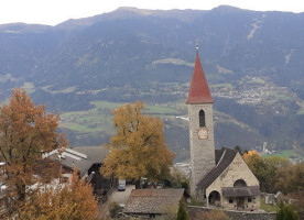 Gasthof Weidmannshof inside