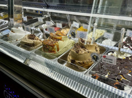 Gelateria Artigianale Yogold food