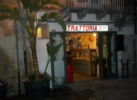 Trattoria Donna Rosa outside