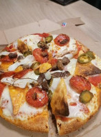 Domino's Pizza food