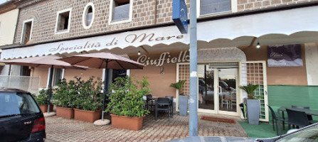 La Trattoria Da Ciuffello outside