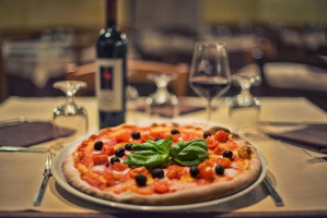 Pizzeria Da Giuseppe food