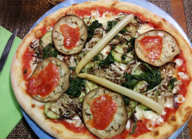 Pizzeria Grill food