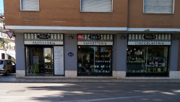 Pasticceria Mela outside