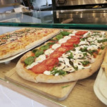 Maxi Pizza Nourriture