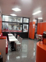 Chicken N Chicken Sottomarina inside