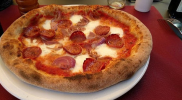 Voglia Di Pizza, Via Farinati Degli Uberti food