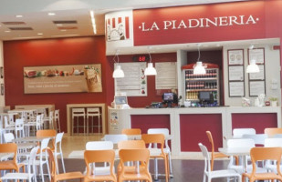 La Piadineria inside