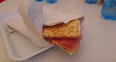 Dante Piadina Di Rinalda food