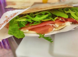 Piadina Da Giorgia food