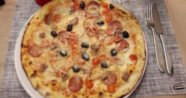 6 Per Sempre Pizzeria food