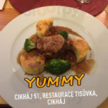 Restaurace A Penzion Tisuvka food