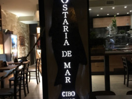 Ostaria De Mar inside