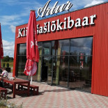 Arturi Kiiu šašlõkibaar outside