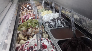 Gelateria Miro' food