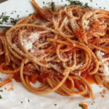 Lo Scoglio food