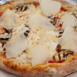 Il Vecchio Vapore food