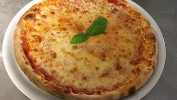 Pizzeria Friggitoria Zio Toro food