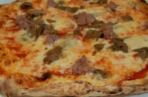 Pizzeria Del Viale food