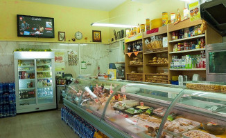 La Bottega Del Buongustaio inside