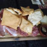 Pari Dispari Comida