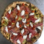 Le Pizze Di Titti Nourriture