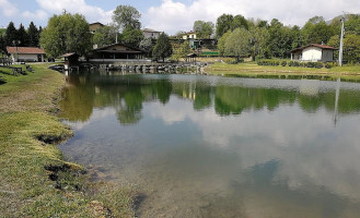 La Capannina Sul Lago outside