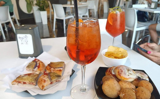 Caffe Caprice food