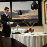 Elementi Fine Dining Dentro