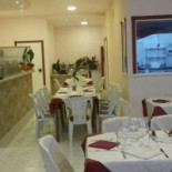 Pizzeria Da Guglielmo Carpediem inside