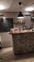 Gnun Sens Ristorantino inside