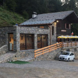 Rifugio Ronchi Bema Di Ivo Passamonti outside