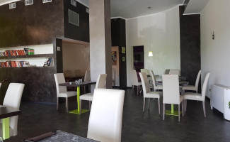 Satrincha Cafe inside