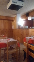 Pizzeria Lastra Rossa inside