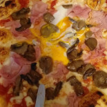 Pizzeria Pina food