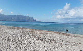 Lungo Mare Isola Delle Femmine outside