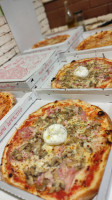 Pizzeria Rima Di Lanza Rita food