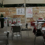 #hashtag Cafe À l'intérieur