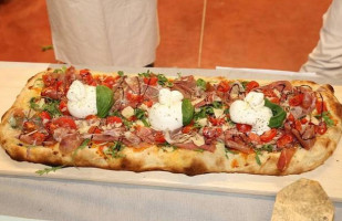 Pizzeria Number One Di Boscolo Antonella food