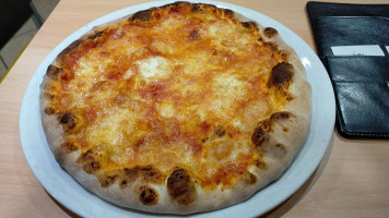 Pizzeria Olimpia food