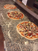 Pizzeria Da Peppe food