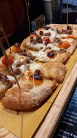 4 Pizze food