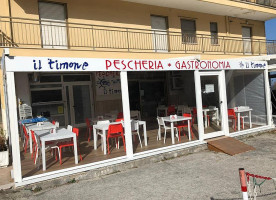 Pescheria Il Timone outside