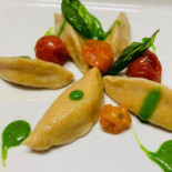 7 Su 7 food