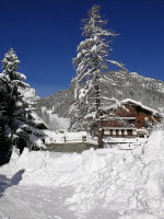 Albergo Ristorante Bar Rotenthal outside