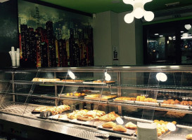 Pizzamania inside